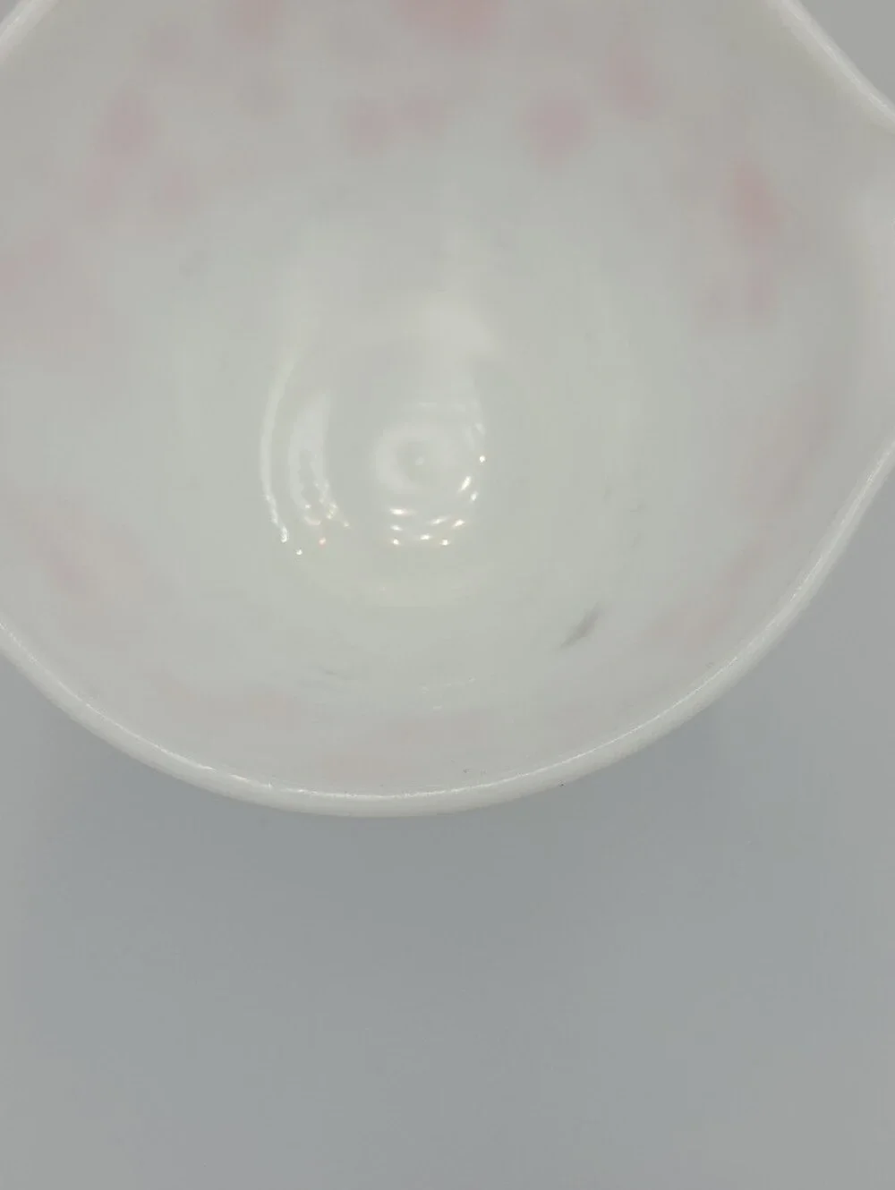 Pyrex White Mixing Bowl with Coral Berry Floral Pattern